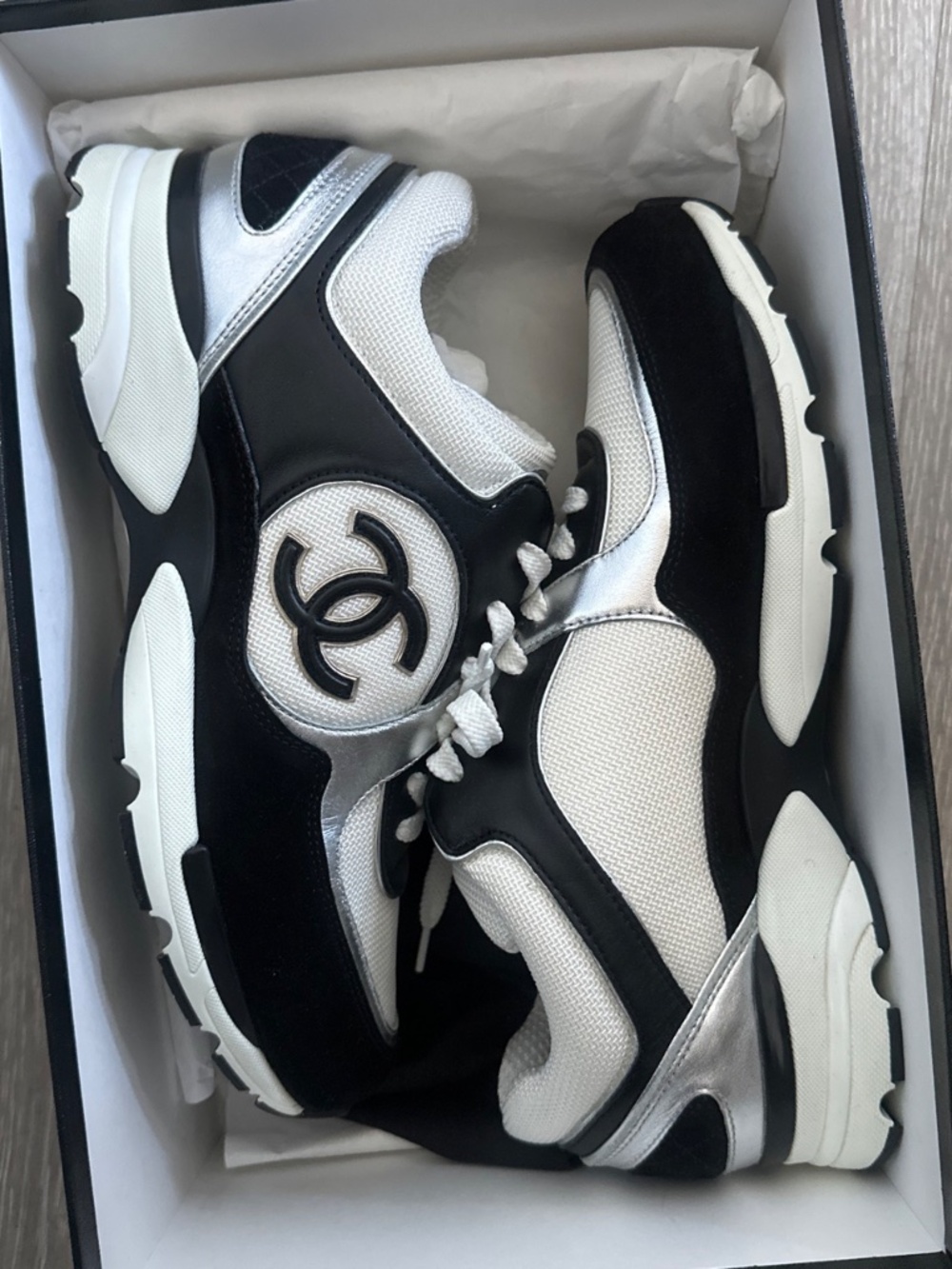 Chanel Sneakers 42 EU - Picture 2 of 8
